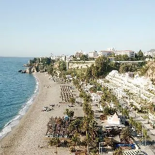 Apartamentos Hc Burriana Playa Nerja